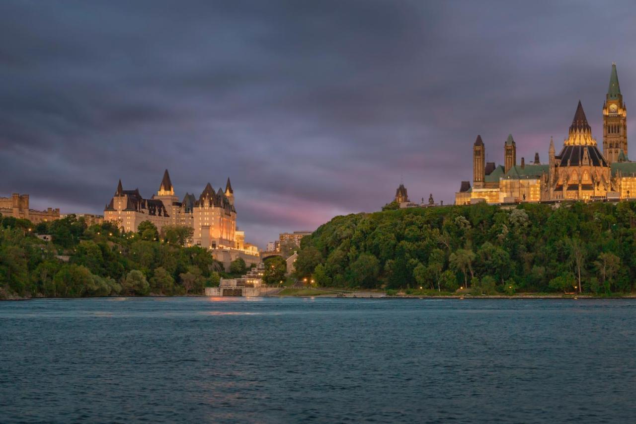 Fairmont Chateau Laurier Gold Experience Ottawa Exterior foto
